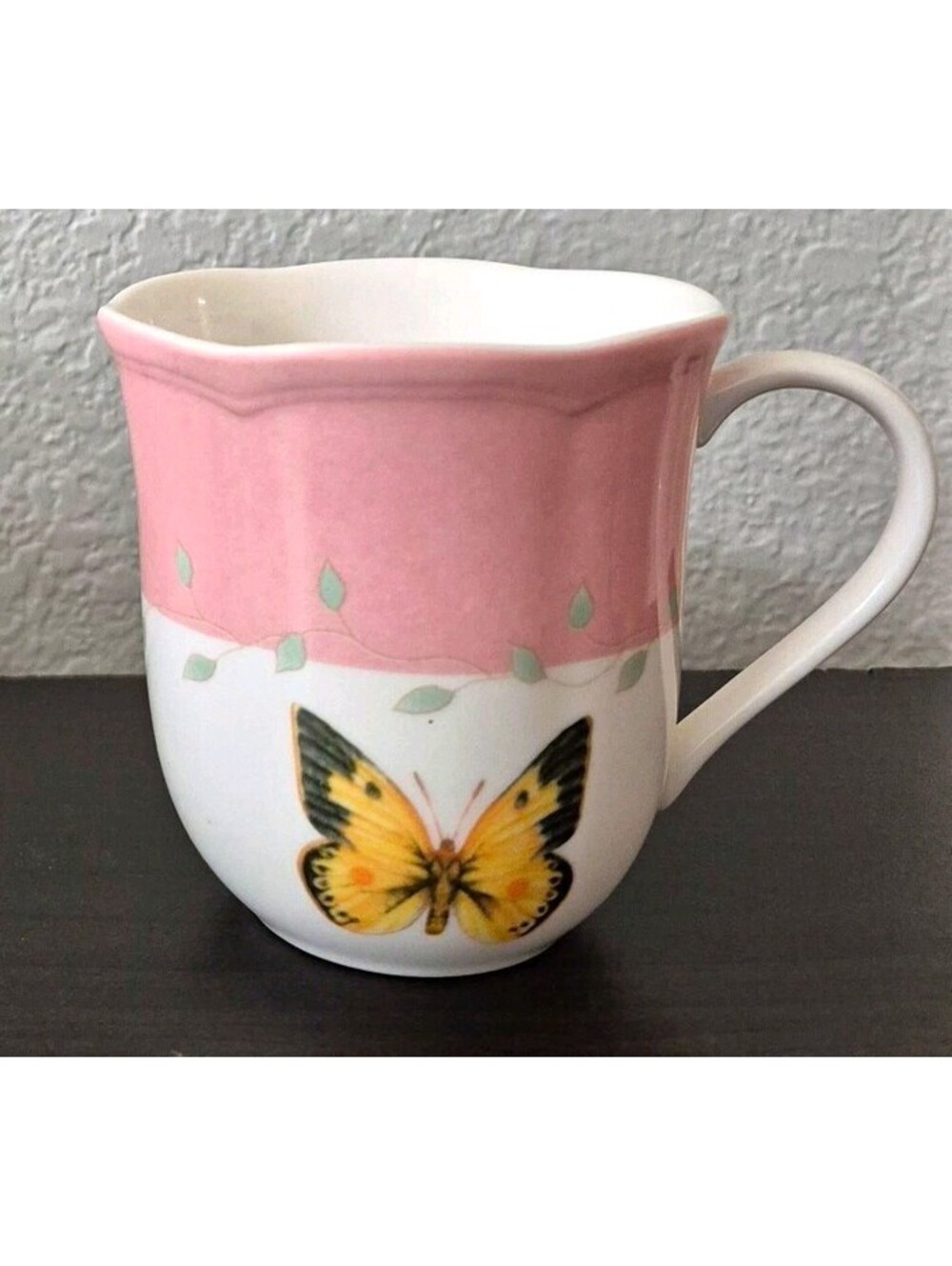 Lenox Butterfly Meadow Pink Butterfly Porcelain Coffee Mugs Cup